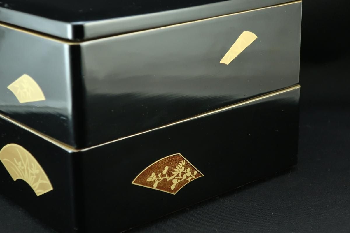 漆器 重箱 扇模様 黒色 漆器 重箱 扇模様 黒色