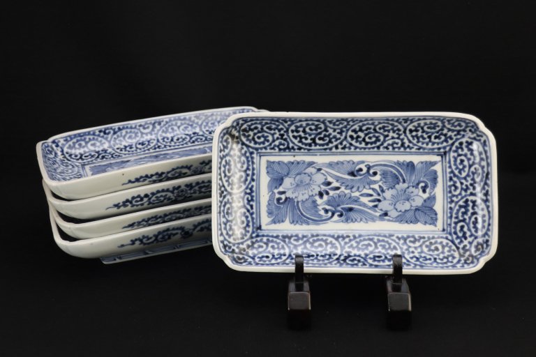 伊万里染付蛸唐草牡丹文長皿　五枚組 / Imari Rectangular Blue & White Plates set of 5