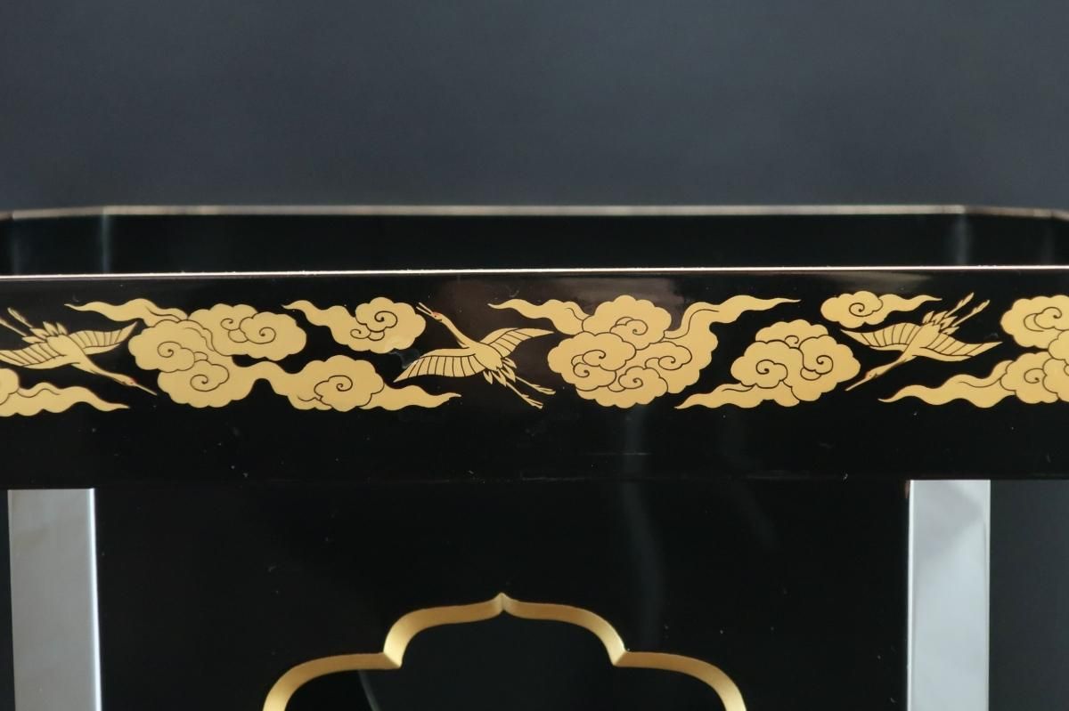 黒塗雲鶴松蒔絵三宝 / Black-lacquered 'Sanpo' Stand - OKURA