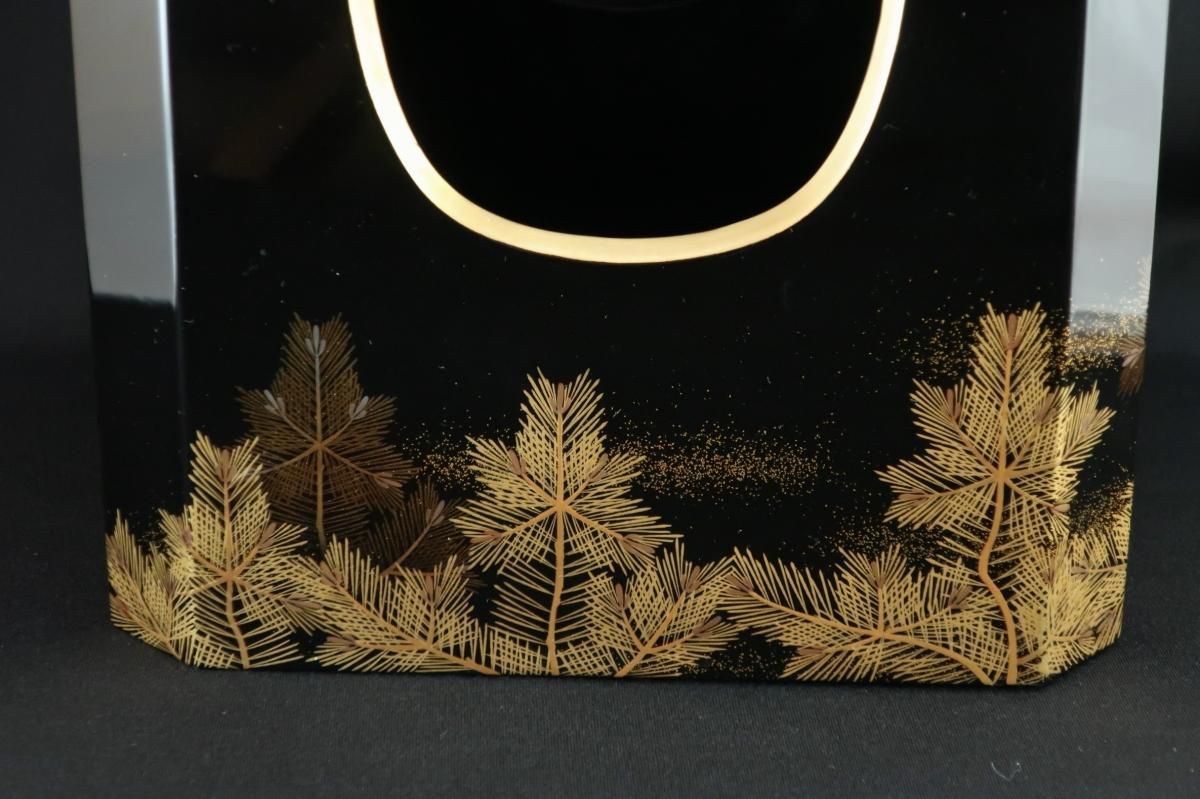 黒塗雲鶴松蒔絵三宝 / Black-lacquered 'Sanpo' Stand - OKURA