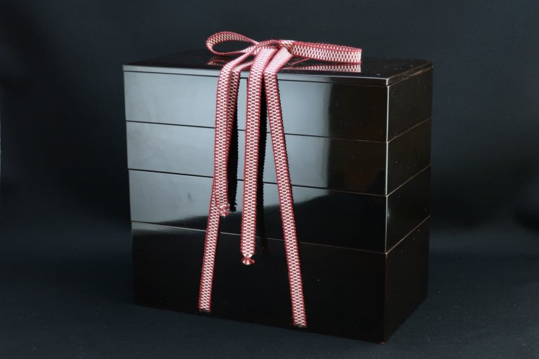 黒塗重箱 / Black-lacquered 'Jubako' Food Boxes