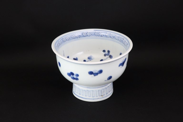 伊万里染付鶴梅散し文小盃洗 / Imari Small Blue & White 'Haisen' Sake cup Washing Bowl