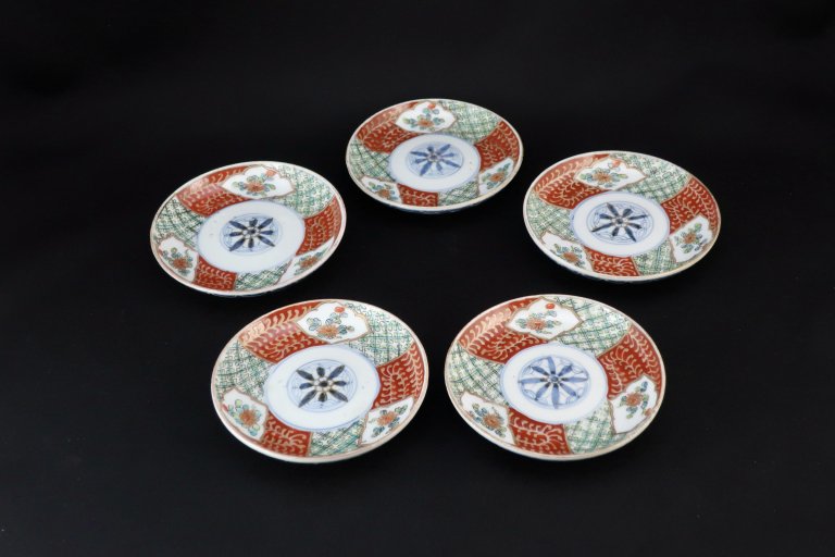 Τ볨Ʋʸ / Imari Small Polychrome Plates with the picture of Chrysanthemum   set of 5