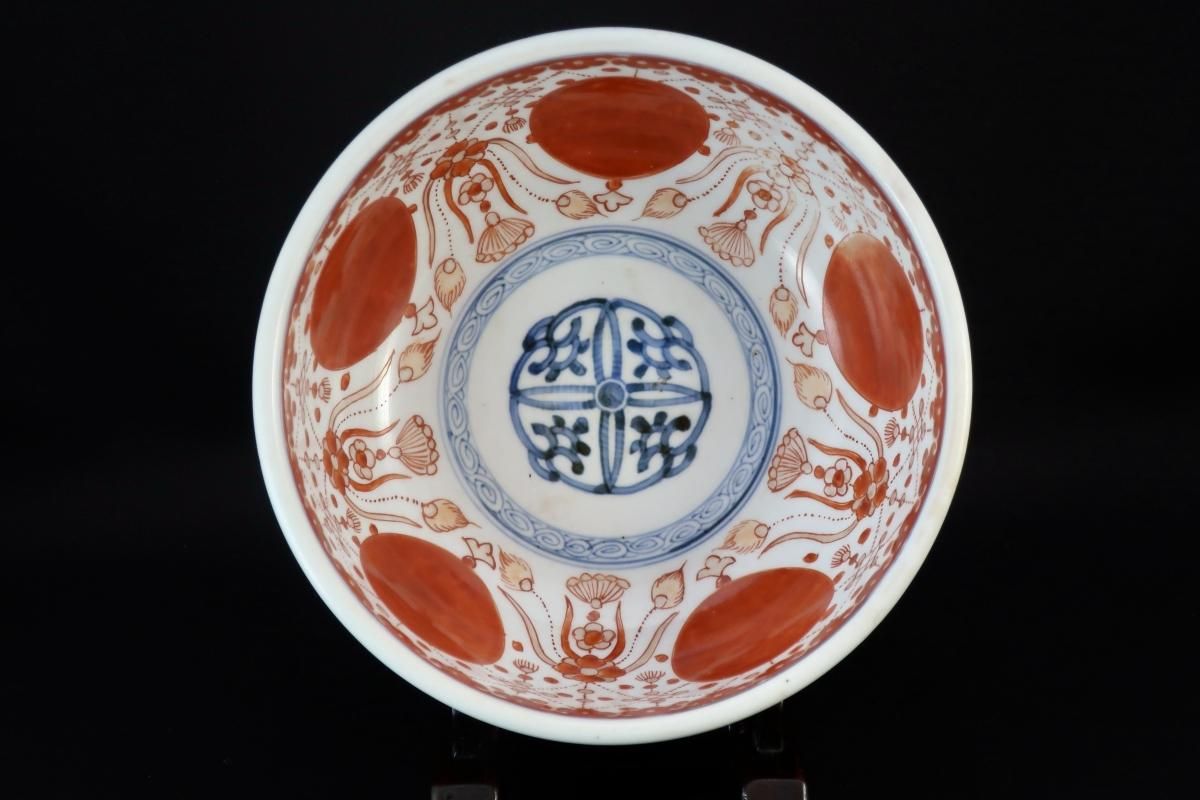 伊万里色絵赤玉瓔珞文中鉢 / Imari Poychrome Bowl with the 伊万里色絵赤玉瓔珞文中鉢 / Imari Poychrome Bowl with the