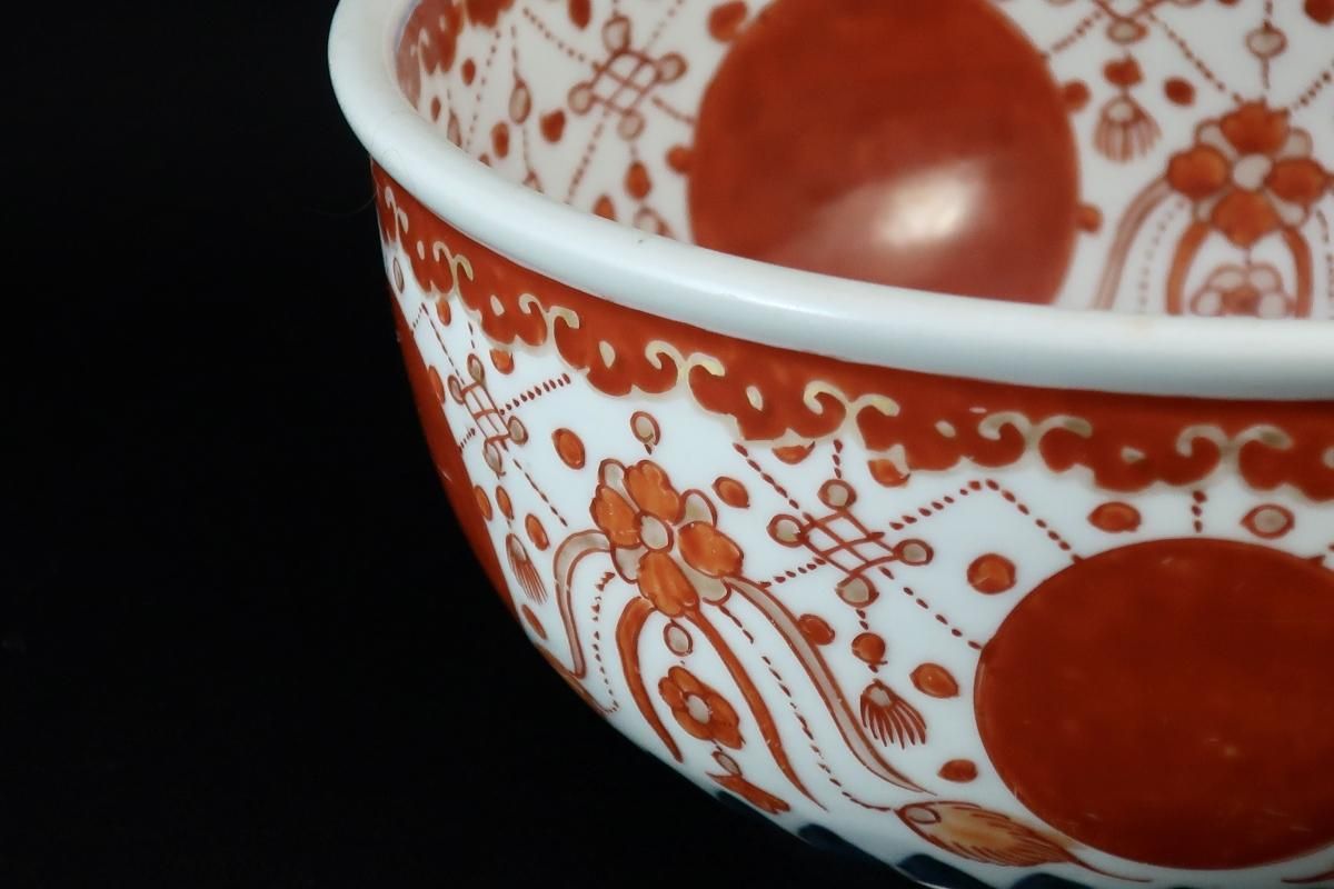 伊万里色絵赤玉瓔珞文中鉢 / Imari Poychrome Bowl with the 伊万里色絵赤玉瓔珞文中鉢 / Imari Poychrome Bowl with the