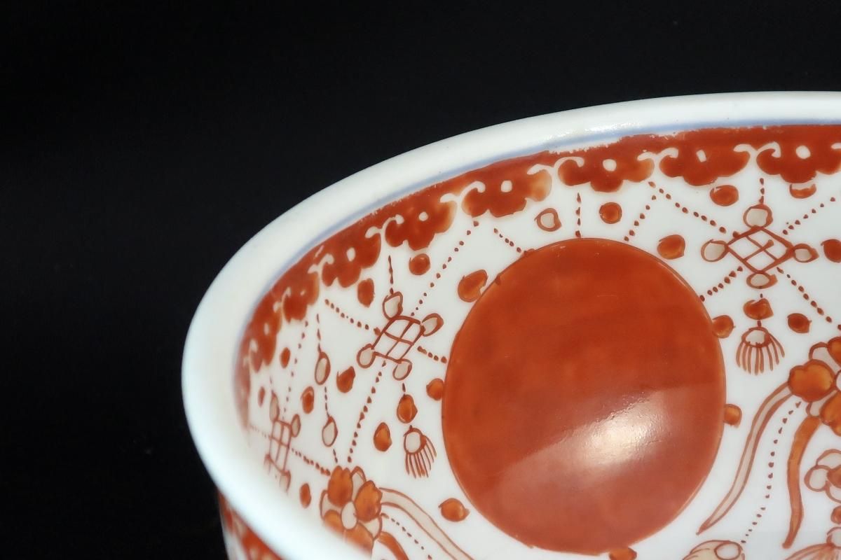 伊万里色絵赤玉瓔珞文中鉢 / Imari Poychrome Bowl with the 伊万里色絵赤玉瓔珞文中鉢 / Imari Poychrome Bowl with the