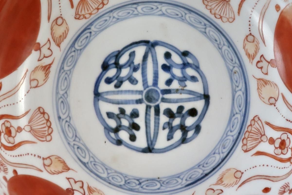 伊万里色絵赤玉瓔珞文中鉢 / Imari Poychrome Bowl with the 伊万里色絵赤玉瓔珞文中鉢 / Imari Poychrome Bowl with the
