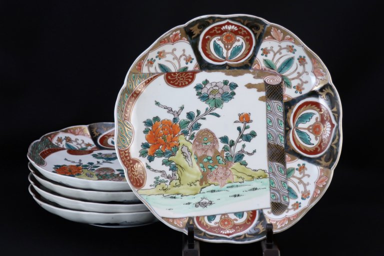 ΤҲðʸȬ / Imari Polychrome Plates with the picture of Lion & Peony Flowers. set of 5