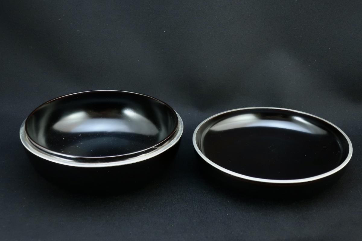 「折鶴＆松」朱漆小膳 20客 アンティーク 折鶴蒔絵黒塗菓子器 / Black-lacquered Sweet Box with 'Makie