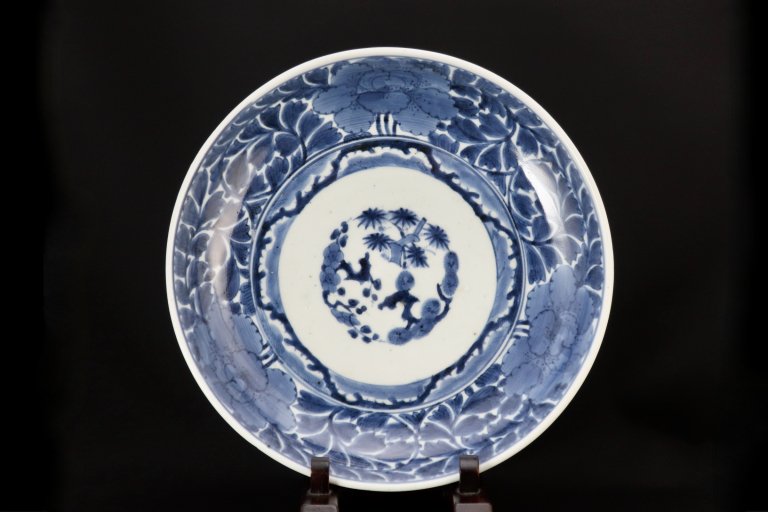 Τղðʸܻ / Imari Large Blue & White Plate with the pattern of 'Botankarakusa'
