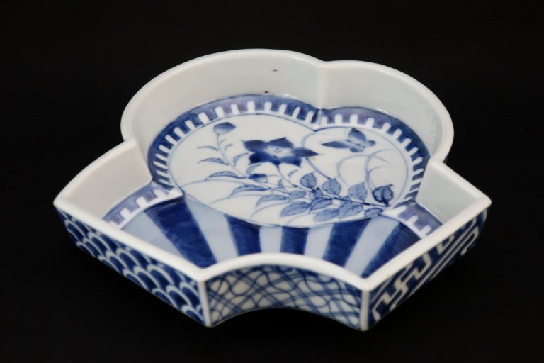 Τյ˹ʸѷȭ / Imari Blue & White Bowl with the picture of Bell Flowers
