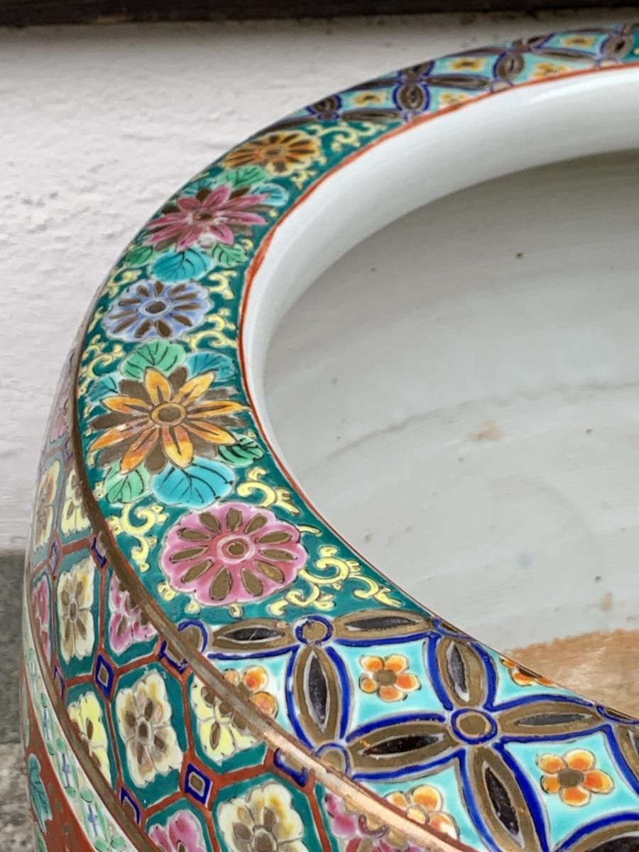 伊万里色絵十錦手火鉢 / Imari Polychrome Hibachi - OKURA