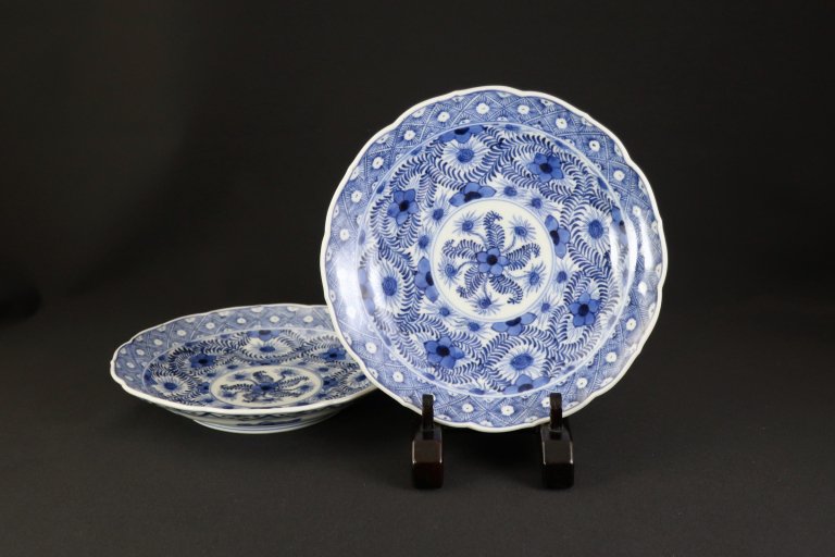 伊万里染付草花文六寸皿　二枚組 / Imari Blue & White Plates  set of 2