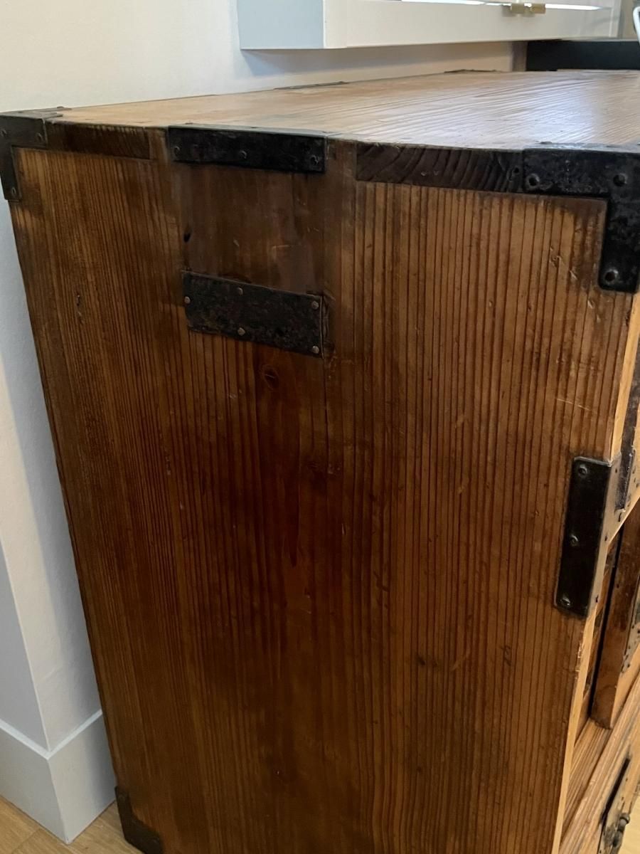 桐帳場箪笥 / Kiri Choba Tansu (Paulownia Small Merchant