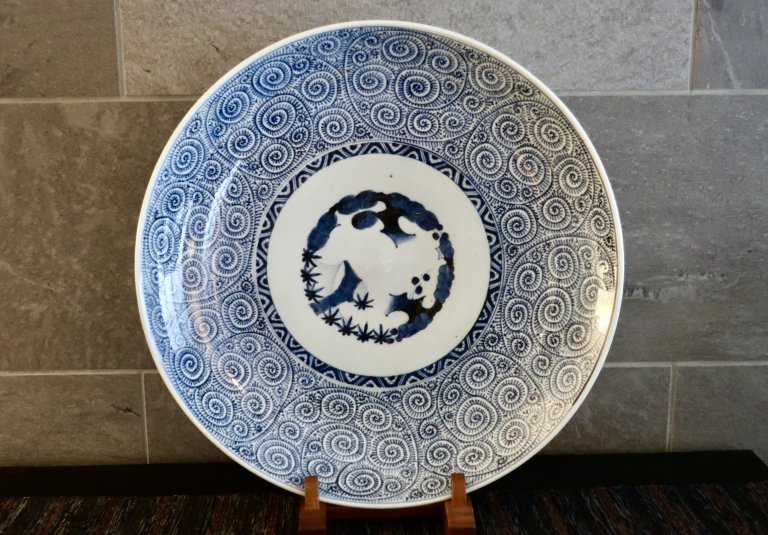 Τʸ绮 / Imari Large Blue & White Plate with the pattern of Takokarakusa