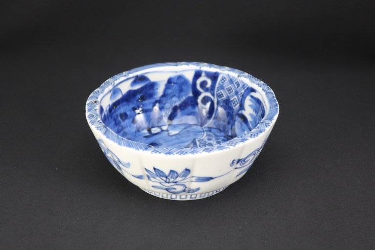 伊万里ベロ藍染付中鉢 / Imari Blue & White Bowl