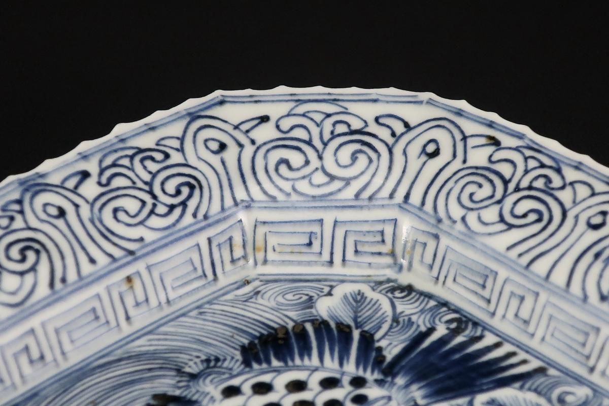 伊万里線描染付鳳凰文隅切角皿 / Imari Square Blue & White