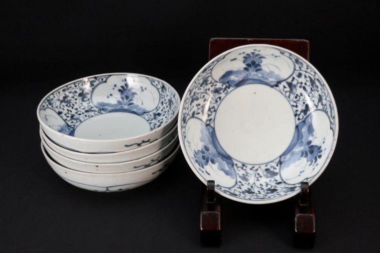 伊万里染付萩唐草窓絵文なます皿　五枚組 / Imari Blue & White 'Namasu' Bowls   set of 5