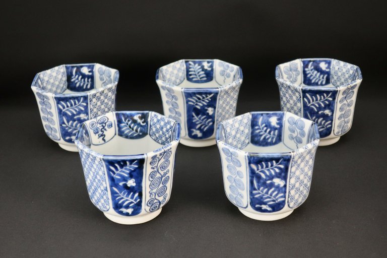 ΤնʸȬѸա޵ / Imari Octagonal Blue & White 'Mukoduke' Cups   set of 5