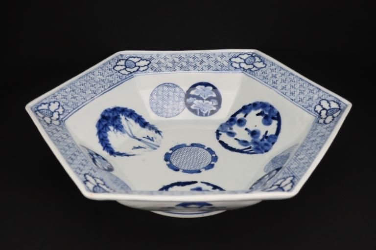 Τվߴʸϻȭ / Imari Large Hexagonal Blue & White Bowl with the pattern of Circles