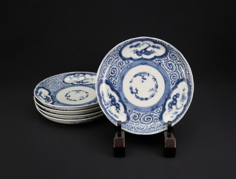 伊万里染付松竹梅窓絵文五寸半皿　五枚組 / Imari Blue & White Plates with the pattern of 'Takokarakusa'  set of 5