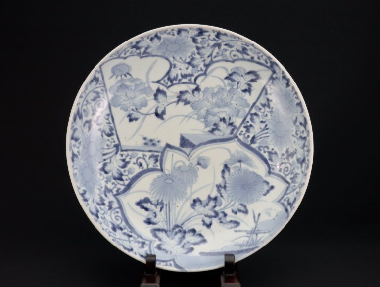 Τʸ绮 / Imari Large blue & White Plate with the picture of Flowers