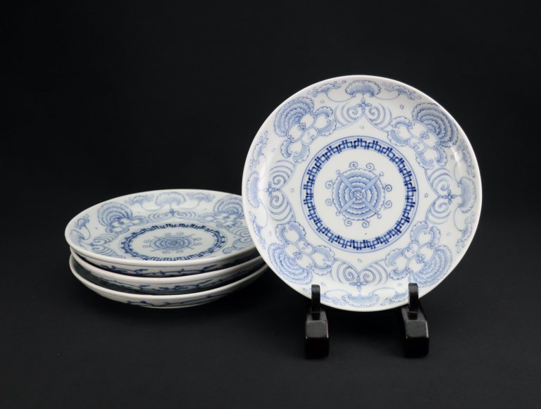 Τϻ / Imari Blue & White Plates  set of 4