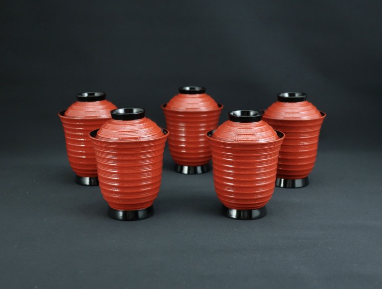 朱塗千筋小吸物椀　五客組 / Red-lacquered Small Soup Bowls with Lids  set of 5