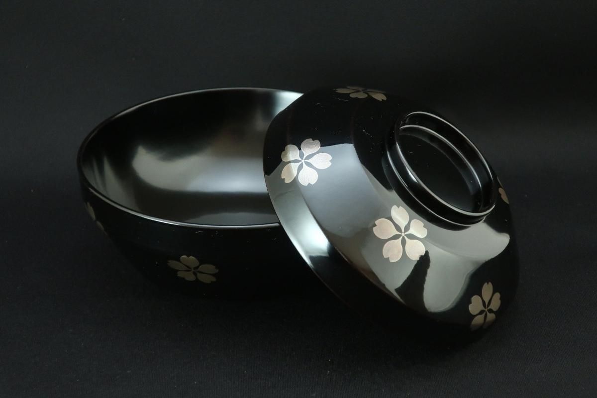 輪島塗花蒔絵吸物椀 五客組 / Wajima Black-lacquered Soup 輪島塗花蒔絵吸物椀 五客組 / Wajima Black-lacquered Soup