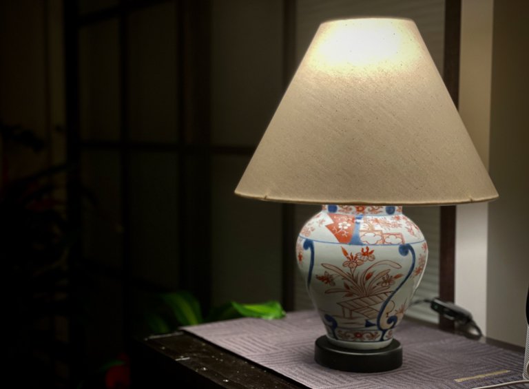 ϽΤơ֥ / Table Lamp of Imari Polychrome Pot