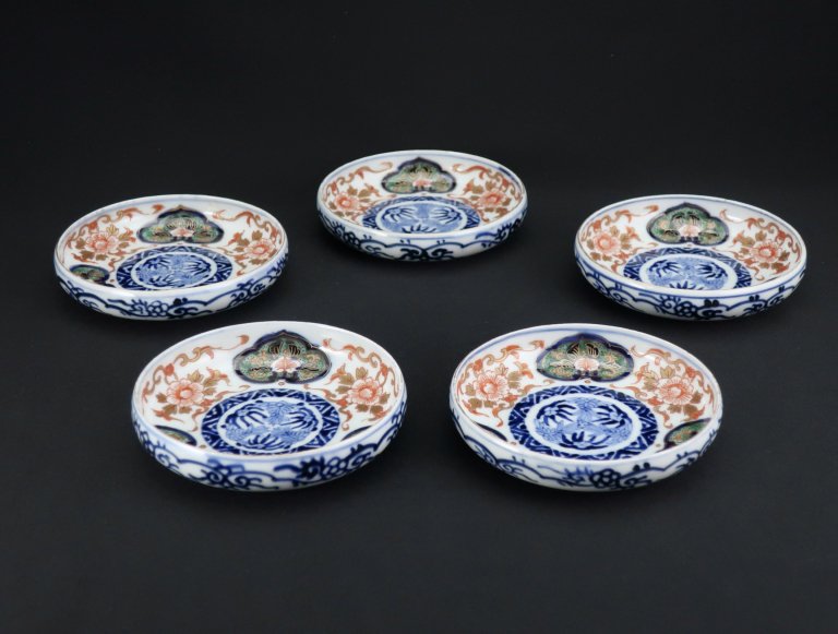 Τʸ / Daishoji Imari Small Polychrome Plates  set of 5