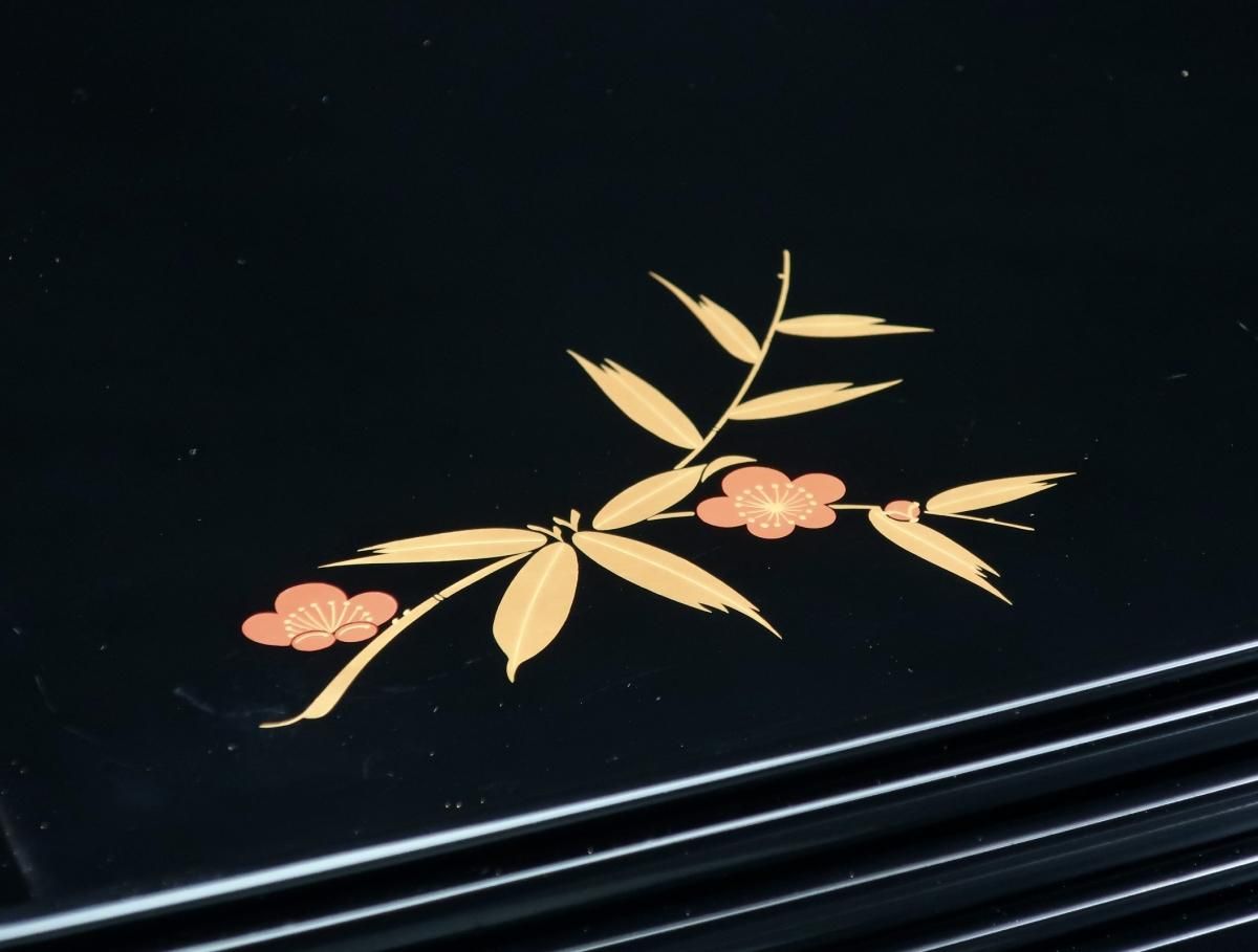 輪島塗卓上膳五枚組 蒔絵付輪島塗卓上膳 五枚組 / Wajima-lacquered Tray with