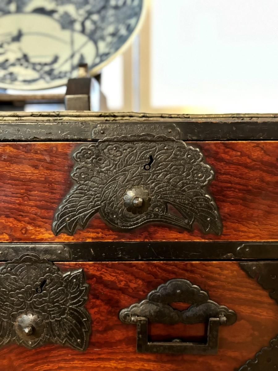 仙台小箪笥(鉄脚付) / Small Sendai Tansu - OKURA ORIENTAL 仙台小箪笥(鉄脚付) / Small Sendai Tansu - OKURA ORIENTAL