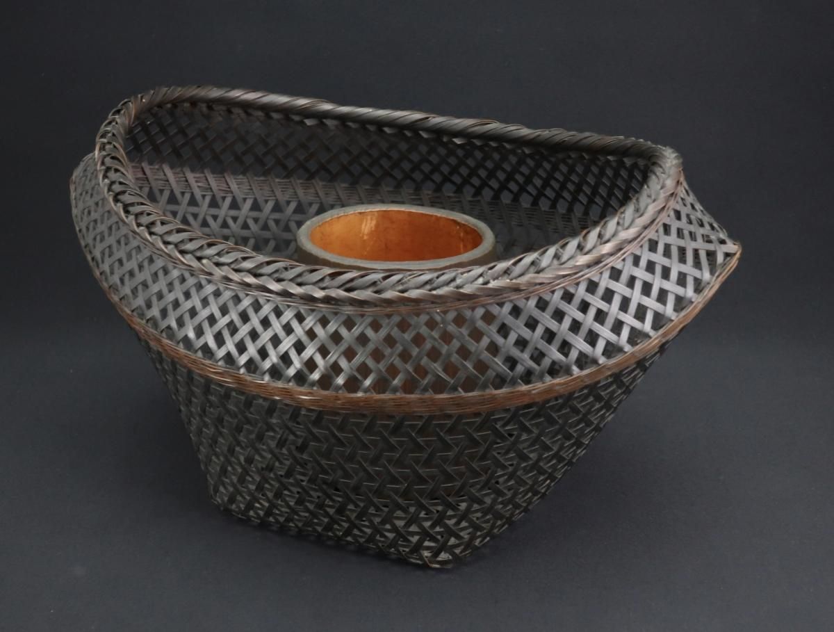 中田錦鳳作 花籠（共箱有） / Bamboo Flower Basket made by