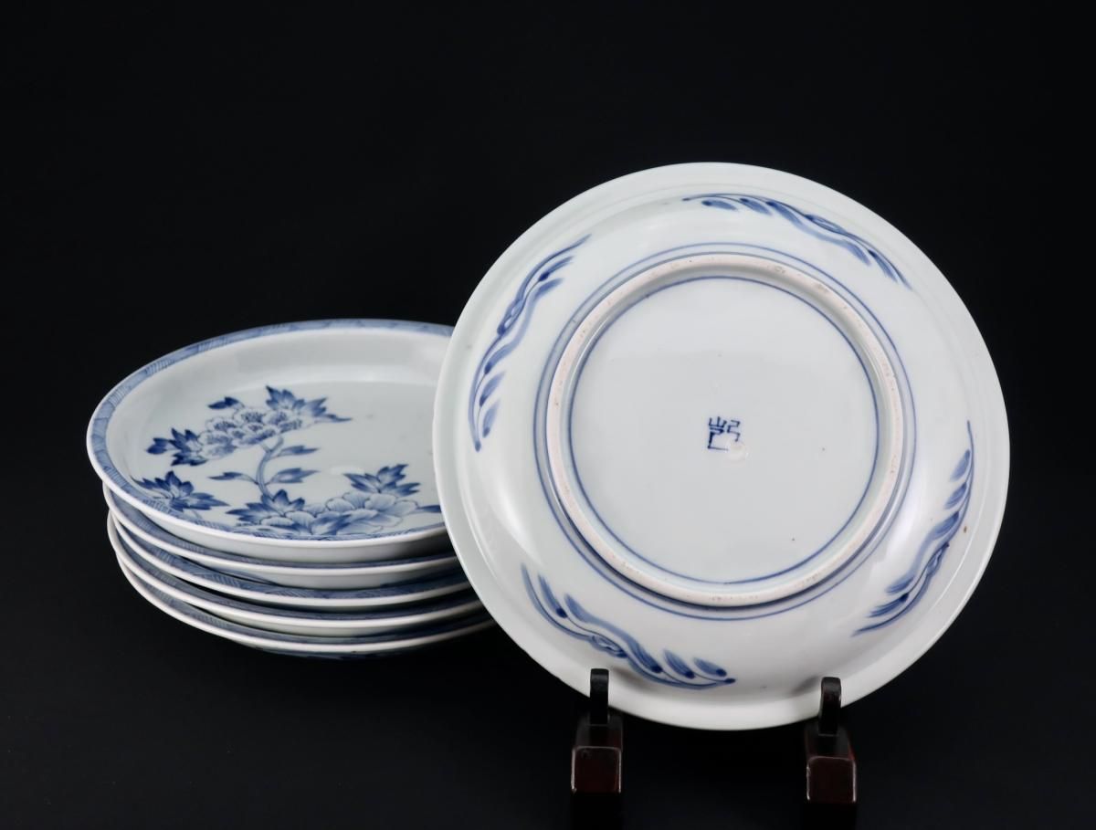 伊万里　七寸　皿　５枚セット 伊万里染付牡丹文七寸皿 五枚組 / Imari Blue & White Plates