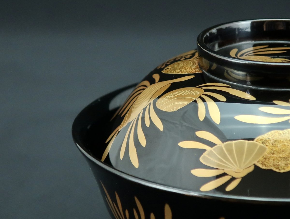 黒塗桐貝蒔絵吸物椀　五客組 / Black-lacquered Soup Bowls with Lids set of 5 - OKURA  ORIENTAL ART / 大蔵オリエンタルアート