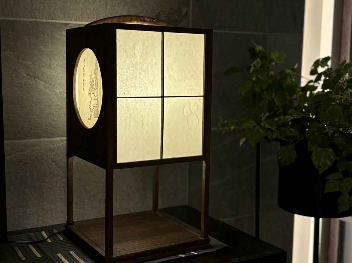桑製角行灯 / Mulberry wood 'Andon' Paper Lamp - OKURA