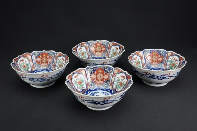 Τʸա͵ / Daishoji Imari Polychrome 'Mukoduke' Bowls  set of 4