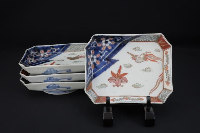 Τ˱ʸѻ / Imari Rectangular Polychrome Plates  set of 4