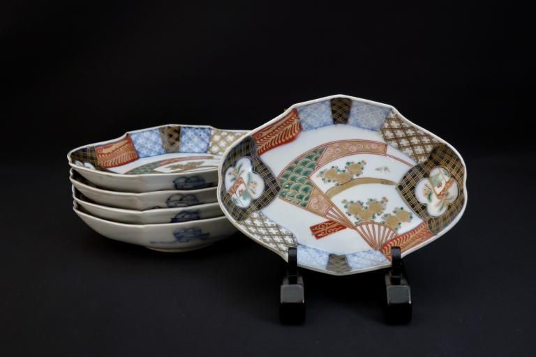 Τ̵Ʋʸɩ / Imari Polychrome Diamond-shaped Plates with the picture of Fans  set of 5