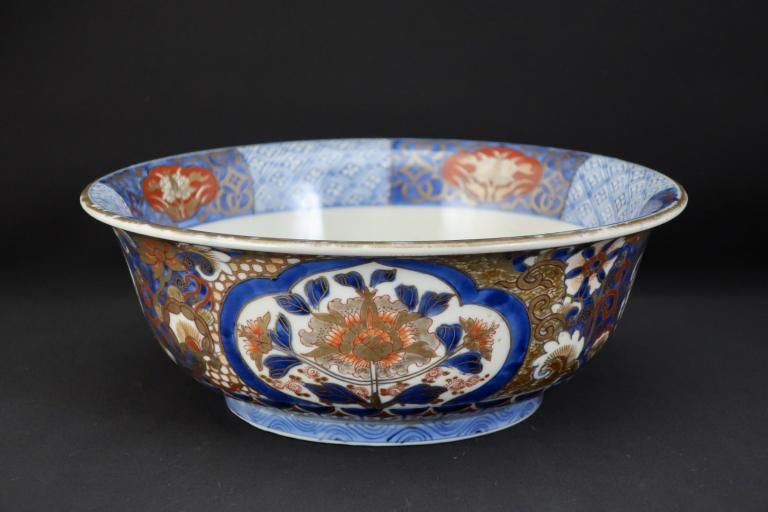 Τð˱ʸȭ / Imari Large Polychrome Bowl with the picture of Peonies and Pheonixes 