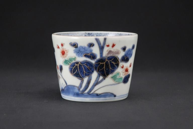 Τʸ / Imari Polychrome Soba Cup with the picture of hollyhock