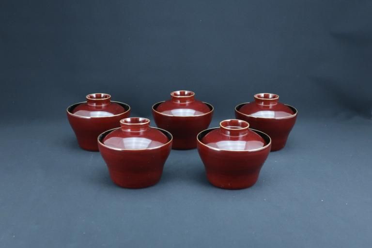 ⼬ʪС޵ / Small Lacquered Soup Bowls with Lids  set of 5