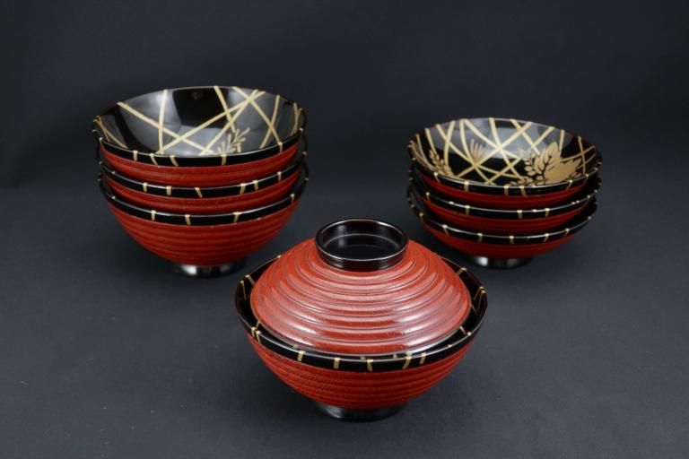 ݰͼʪС͵ / Keyaki Lacquered Soup Bowls with Lids  set of 4