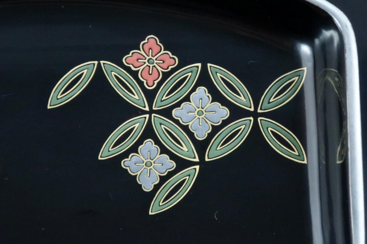 黒塗舟形七宝花菱蒔絵菓子皿 十客組 / Black-lacquered Boat