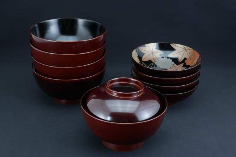 ӼʪС޵ / Lacquered Large Soup Bowls with Lids  set of 5