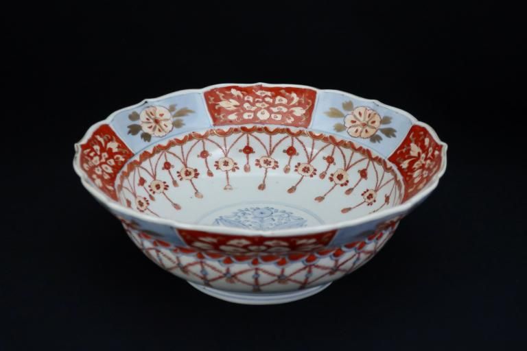 伊万里色絵瓔珞文大鉢 / Imari Large Polychrome Bowl with the pattern of 'Yoraku'