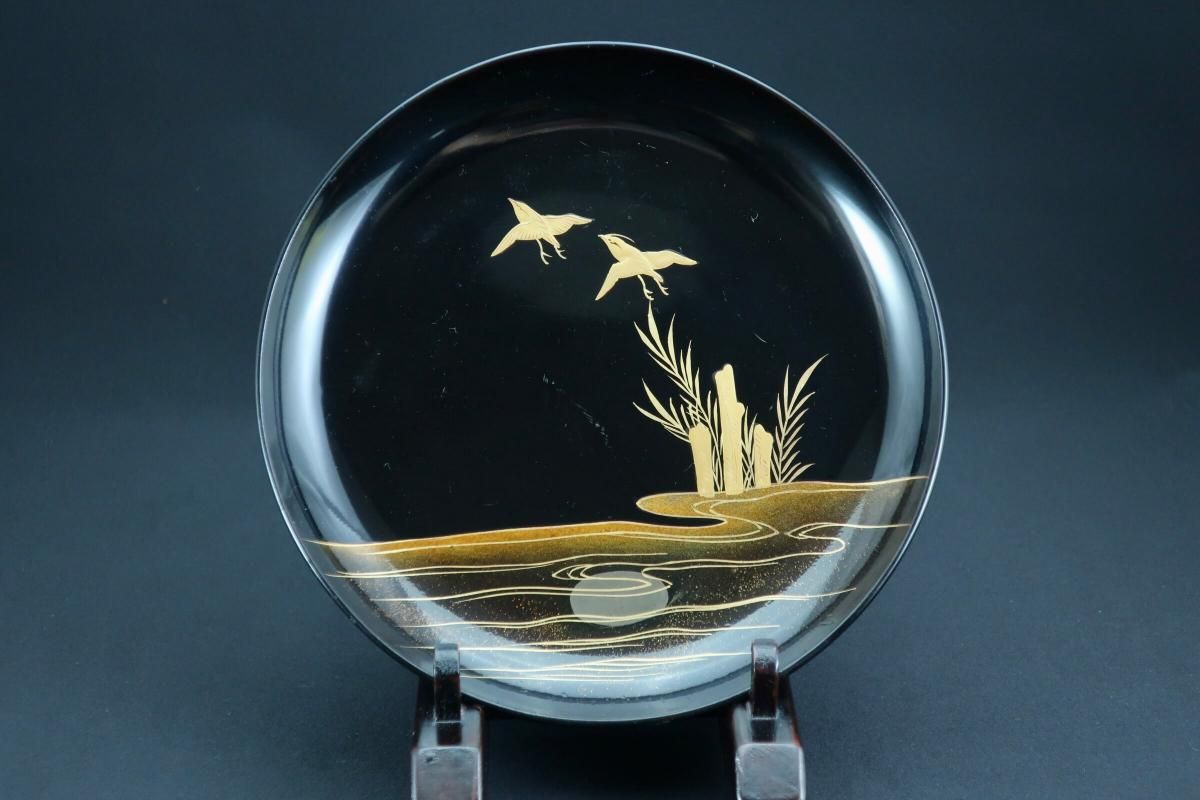 黒塗図変月蒔絵六寸皿 五枚組② / Black-lacquered Plate with