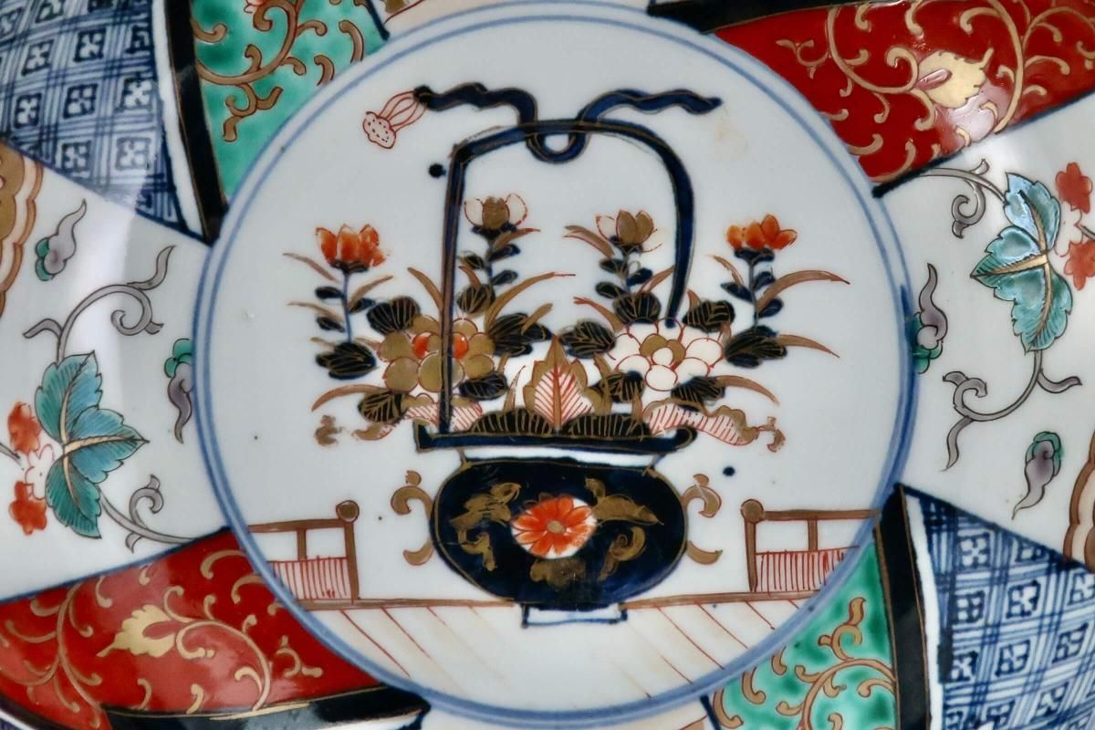 古伊万里　色絵　花の図　八角鉢　大鉢　C018AS-CWy 古伊万里 色絵 花の図 八角鉢 大鉢 C018AS-CWy - メルカリ
