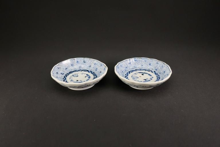 Τʸ / Imari Small Blue & White Plates with the pattern of 'Mijinkarakusa'  set of 2